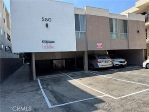 Building Photo - 580 W Stocker St