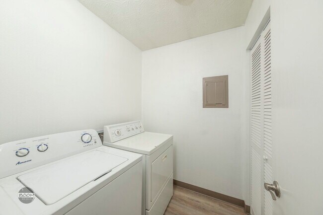 Foto del edificio - 1461 Northview Dr