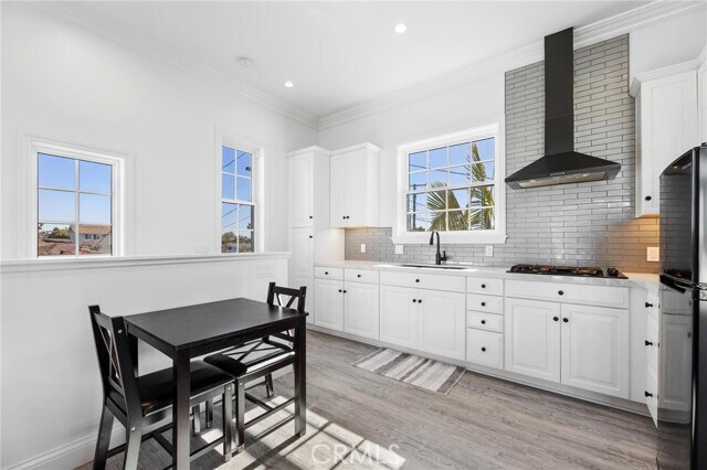 Building Photo - 1300 S Helberta Ave