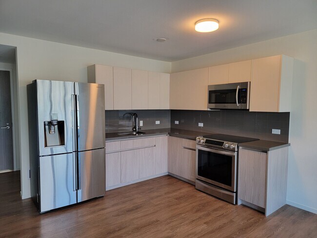Kitchen - 1631 Kapiolani Blvd