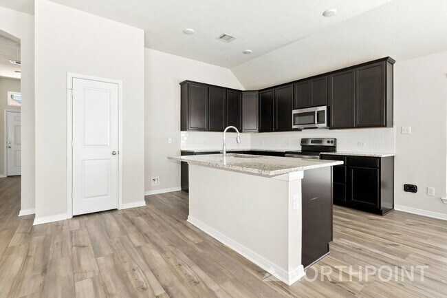 Building Photo - 137 Colby's Way