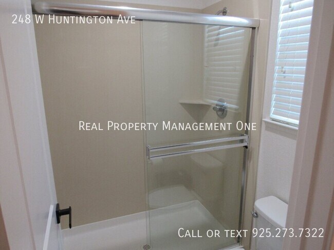 Building Photo - 248 W Huntington Ave