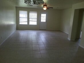 Building Photo - 23319 Cape Cottage Ct