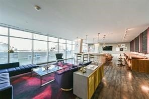 Foto del edificio - 4521 San Felipe St