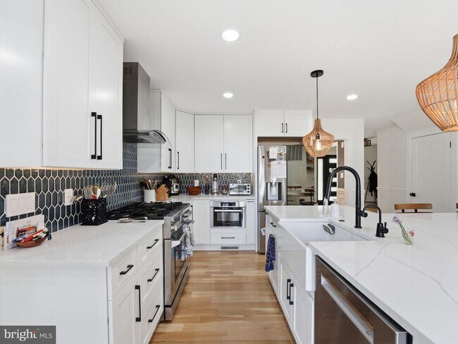 Building Photo - 8904 Arley Dr