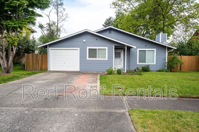 Foto principal - 4917 35th St NE