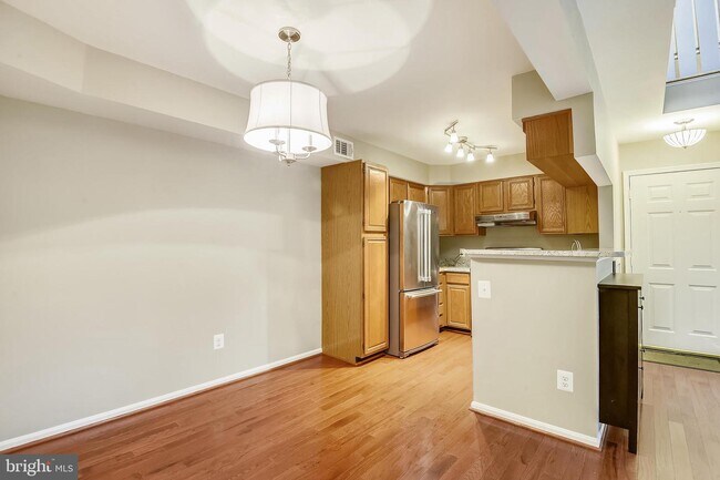 Building Photo - 11717 Karbon Hill Ct