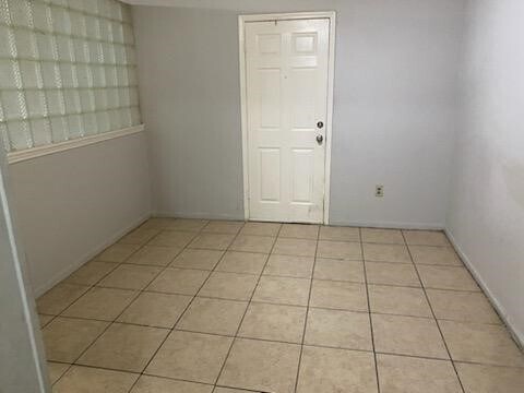 Foto del edificio - 12455 W Village Dr