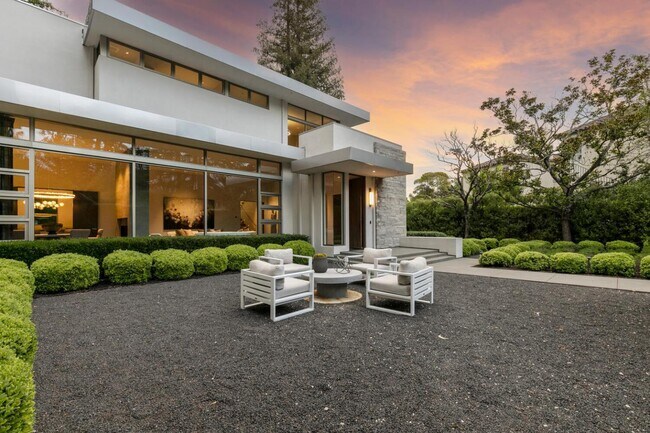 Foto del edificio - 20 Denham Ct