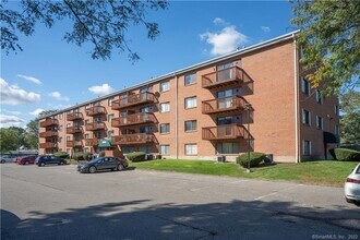 Building Photo - 1401 Harbor View Dr