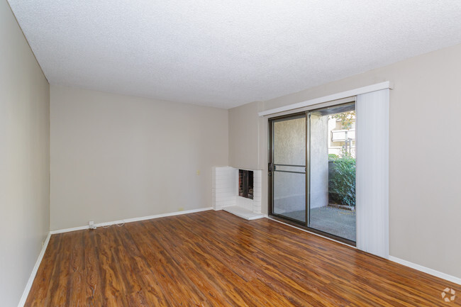 1BR, 1BA - 684 SF Unit A - Ardendale Apartments