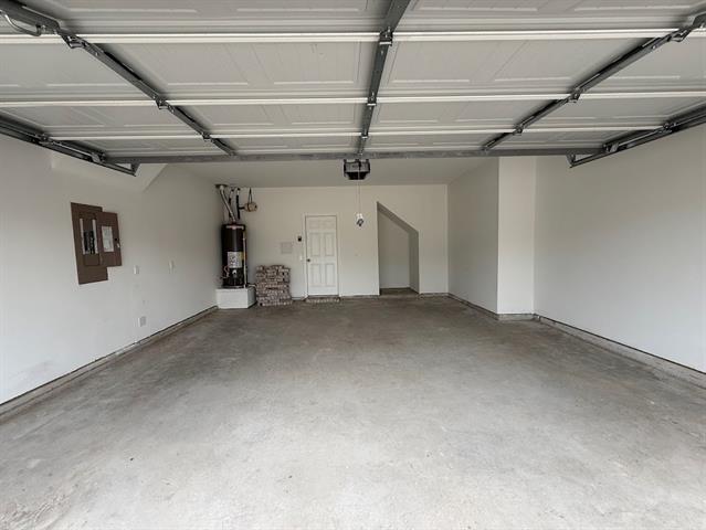 Foto del edificio - 2400 Castlebar Dr