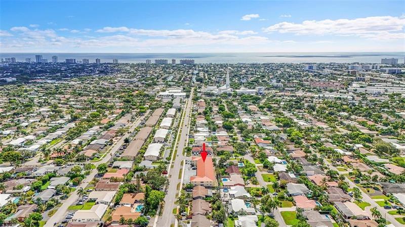 Foto principal - 2020 NE 56th St