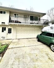 Building Photo - 4758 Greenholme Dr