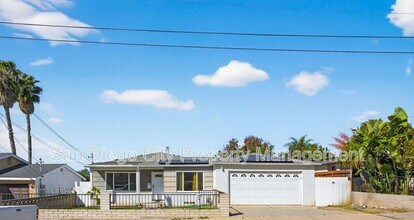 Building Photo - 5442 San Onofre Terrace