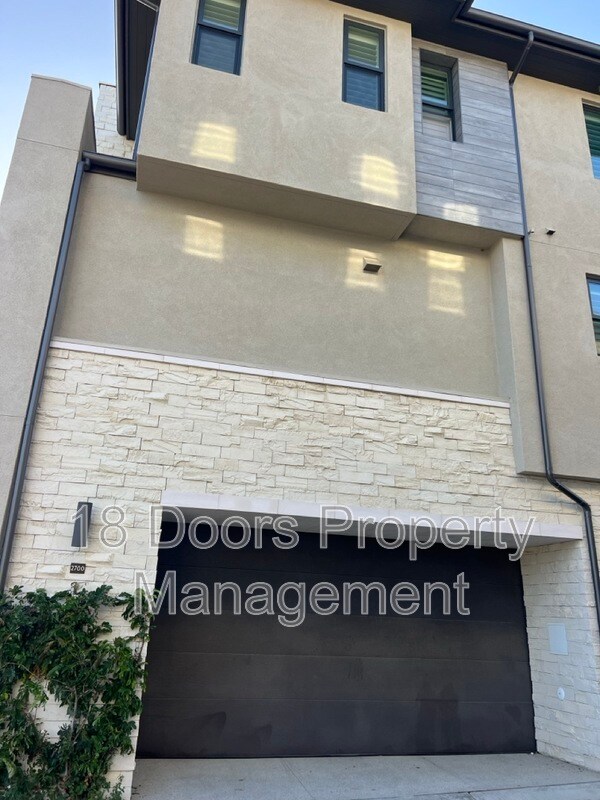 Foto del edificio - 2700 Via Alta Place - 2700
