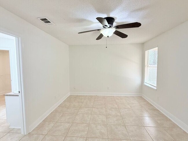 Building Photo - 4219 Crosswinds Drive