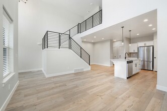 Building Photo - 13959 S Wide Ridge Way