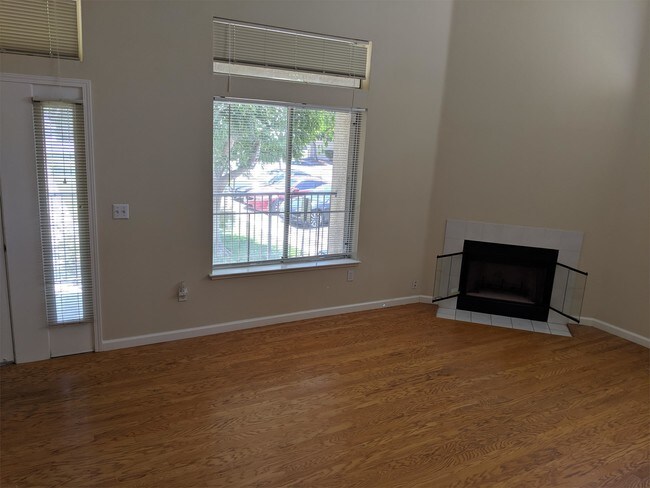 Foto del edificio - 802 Star Jasmine Ct