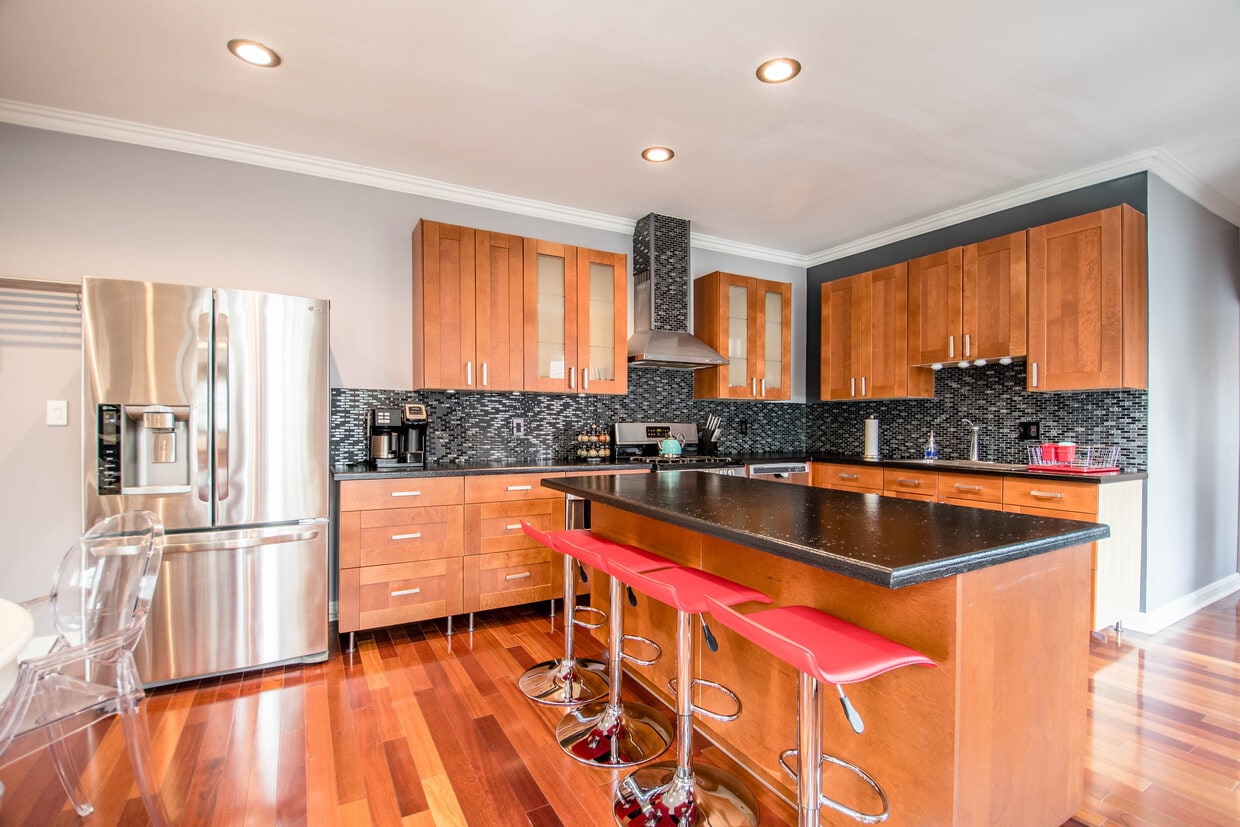 1125 N Front St, Harrisburg, PA 17102 Apartments in Harrisburg, PA