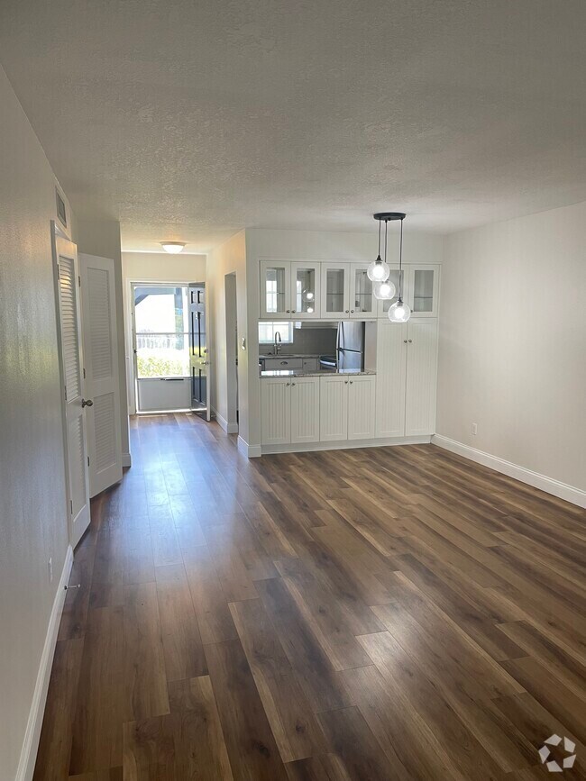 Sevilla Apartments for Rent with Parking Winter Park, FL 3 Rentals