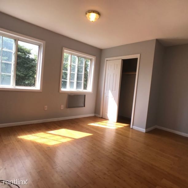 Foto del edificio - 316 Throop Ave