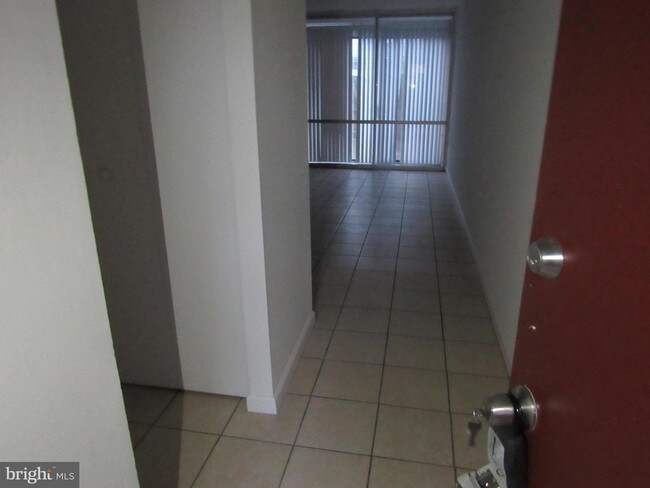 Foto del edificio - 8701 Greenbelt Rd