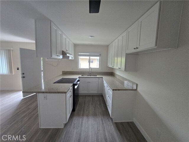 Foto del edificio - 6051 Lemon Ave