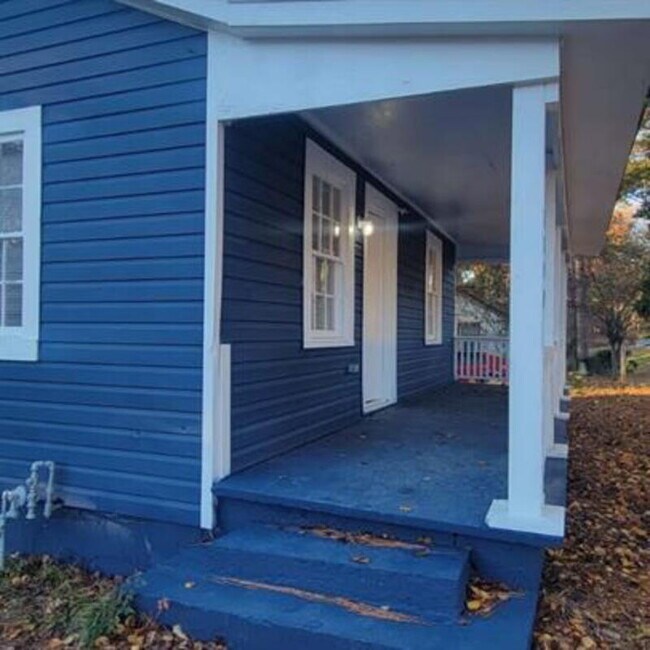 Building Photo - 4899 Ben Hill Rd