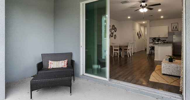Foto del edificio - Kensington Place Townhomes