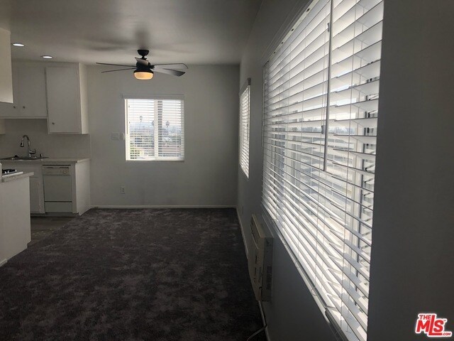 Foto del edificio - 744 Pier Ave