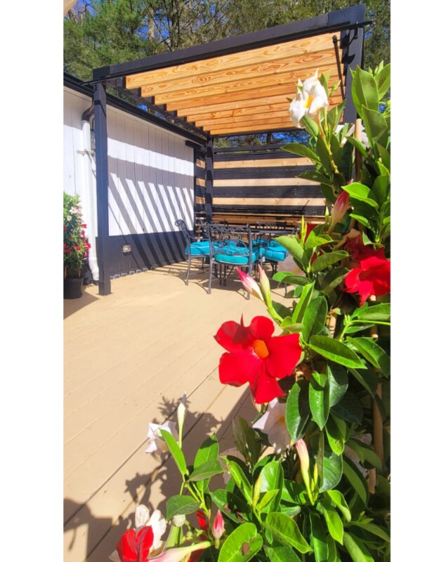 Foto del edificio - 2 Newtown Turnpike