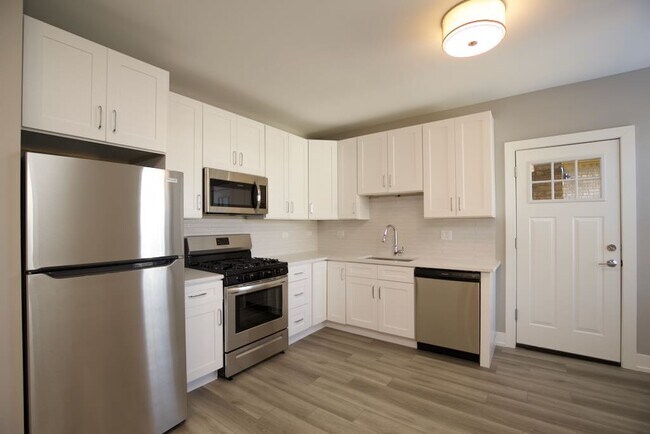 Foto del edificio - 3930 N Janssen Ave