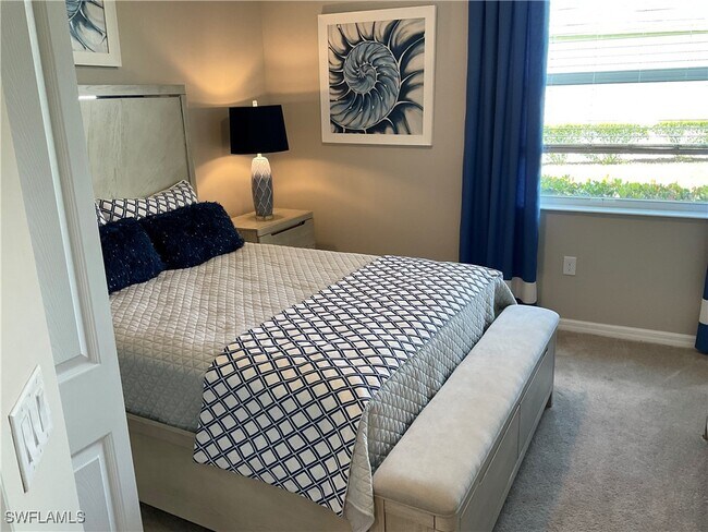 Foto del edificio - 5802 Kingston Pl