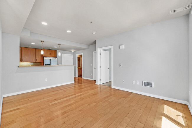 Building Photo - 1511 Jefferson st