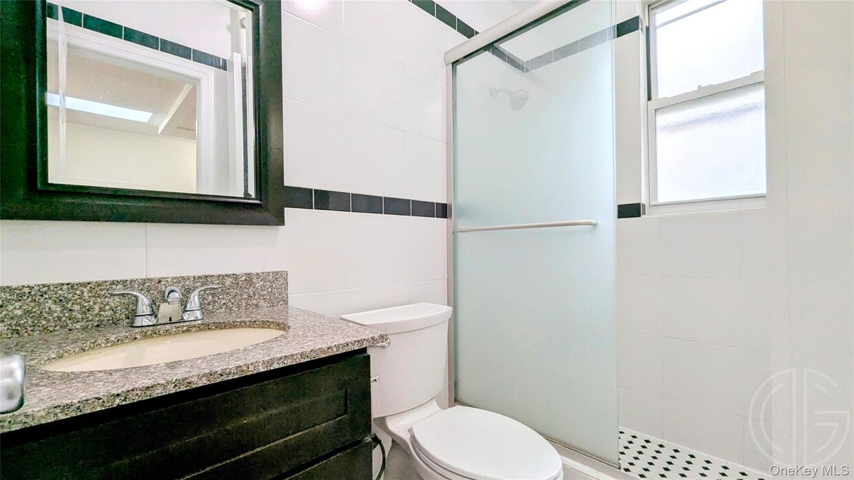 Foto principal - 45-07 Ditmars Blvd