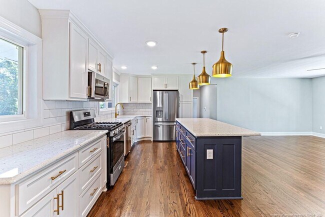 Building Photo - 315 Westview Drive (Pets Considered)Availa...