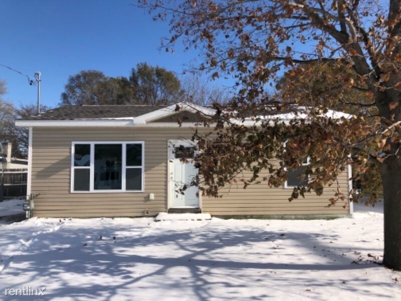 Primary Photo - 2 br, 1 bath House - 393 1st St