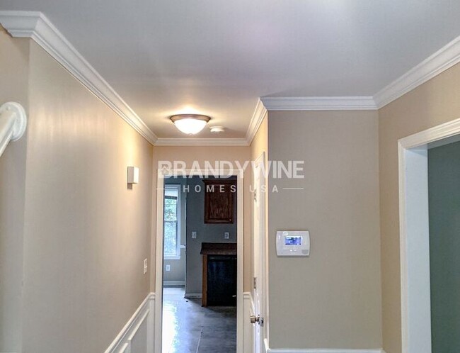 Building Photo - Soothing and Welcoming 4BR! Can't be missed!