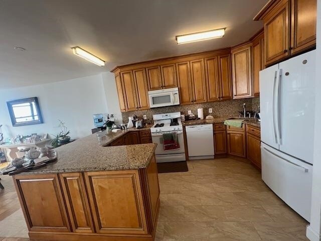 Foto del edificio - 7002 JFK Blvd E