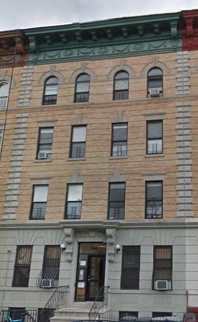 Primary Photo - 64 Patchen Ave