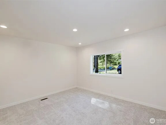 Building Photo - 2535 70th Ave SW