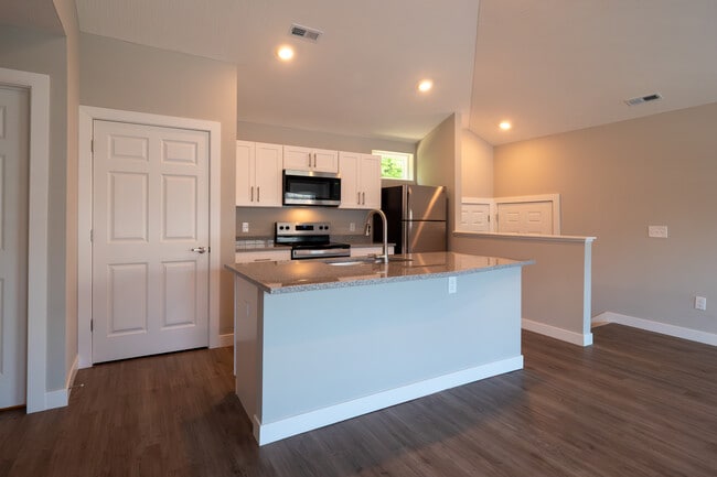 Building Photo - VC Center