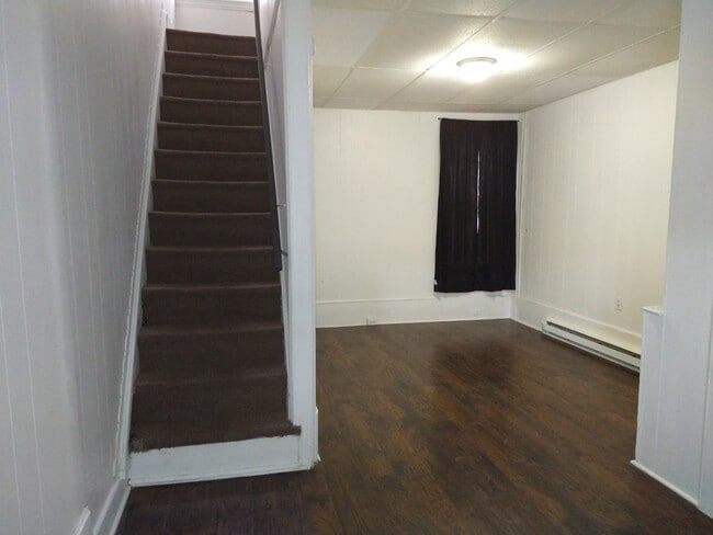 Building Photo - 2942 Rorer St