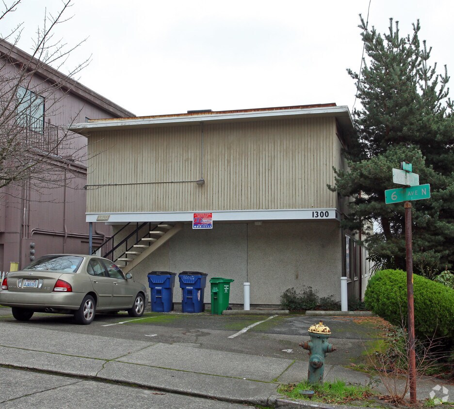 Primary Photo - 1300 6th Ave N