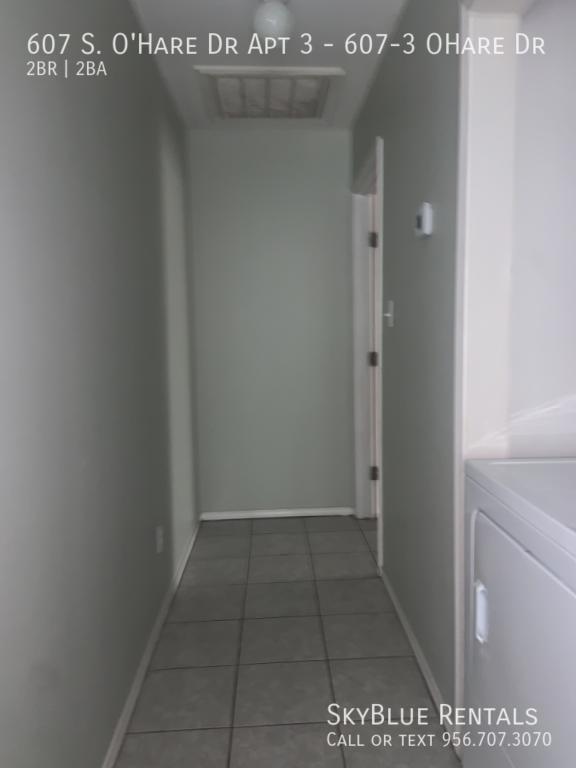 Building Photo - 607 O Hare Dr