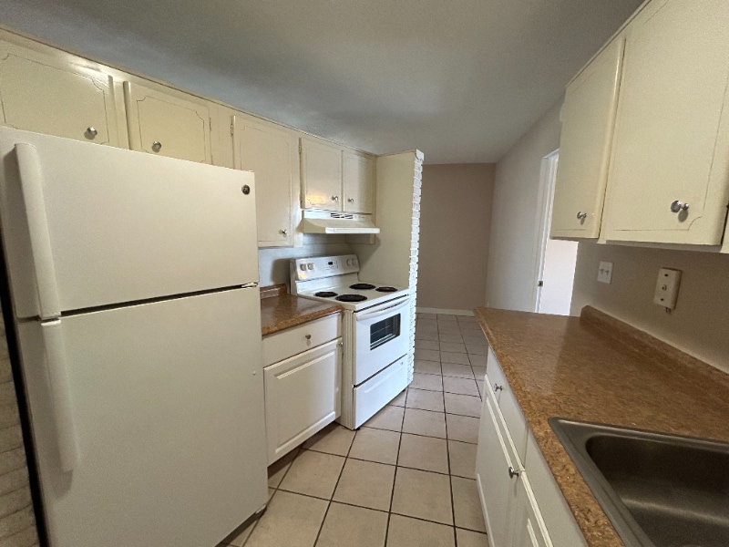 Foto principal - 3049 NW 9th Ave