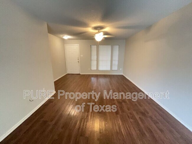 Foto del edificio - 3413 Walleye Way