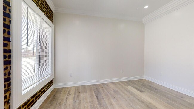 Foto del edificio - 738 S New Hampshire Ave