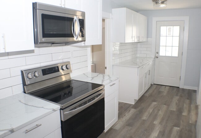 Building Photo - 10 Foley Ave